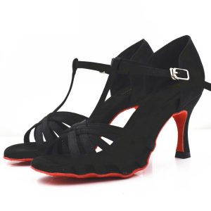 black-redsole-01.jpg